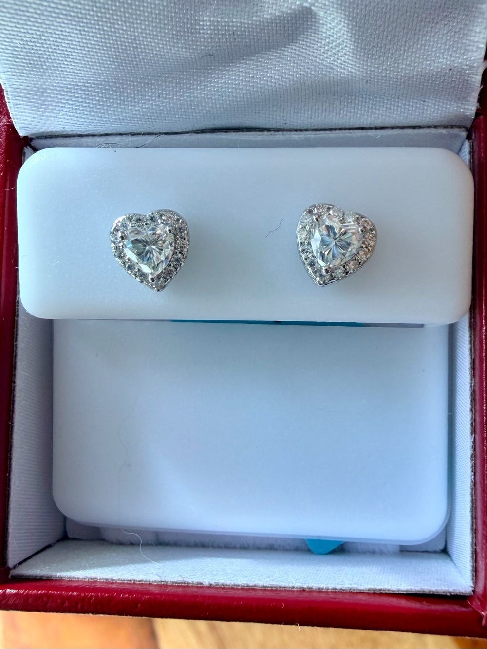 925 Sterling Silver Heart Halo Moissanite 0.76 CTW VVSD Stud Earrings